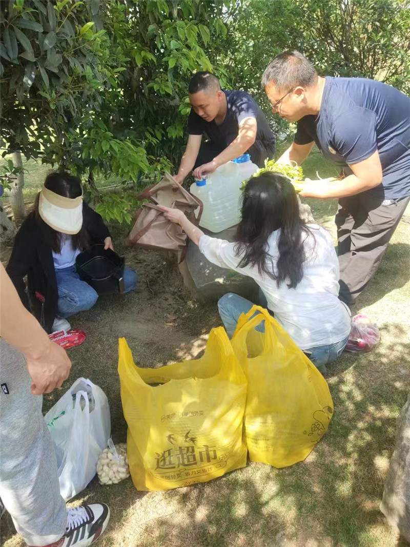 荣安消防团建之烧烤趴4.jpg